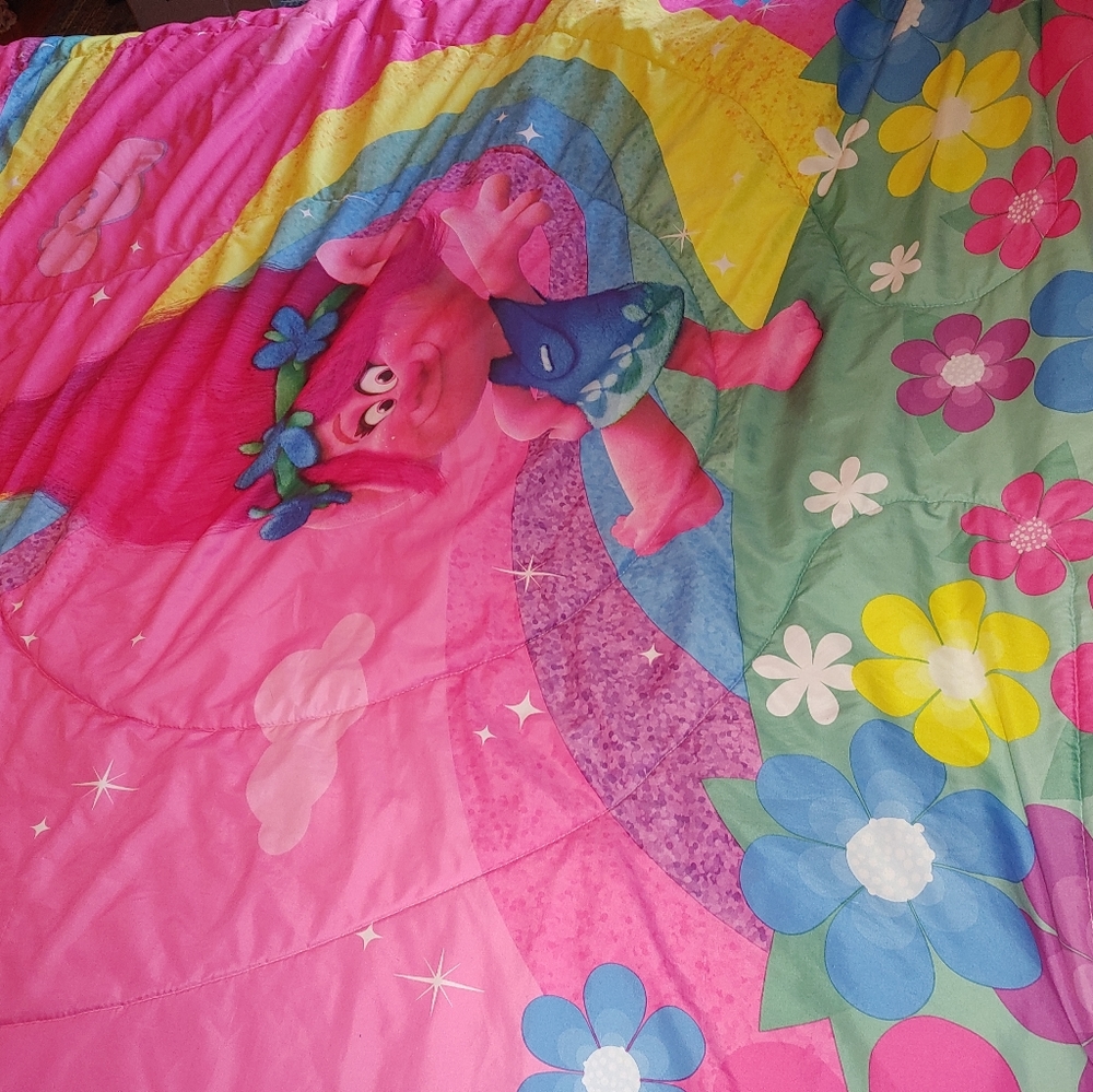 Twin size trolls comforter girls blanket